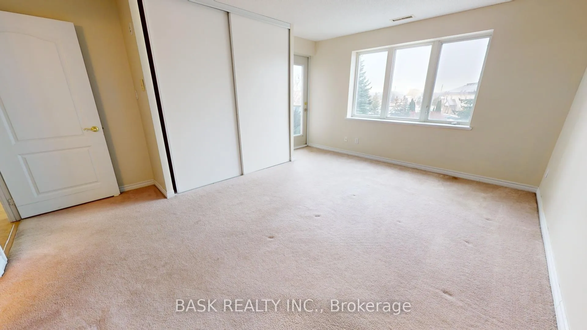 Photo 18 of Unit 208, 10 dayspring Circle, Brampton, Goreway Drive Corridor — HOMEH