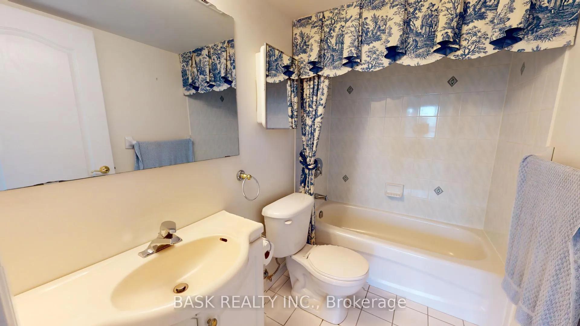 Photo 21 of Unit 208, 10 dayspring Circle, Brampton, Goreway Drive Corridor — HOMEH