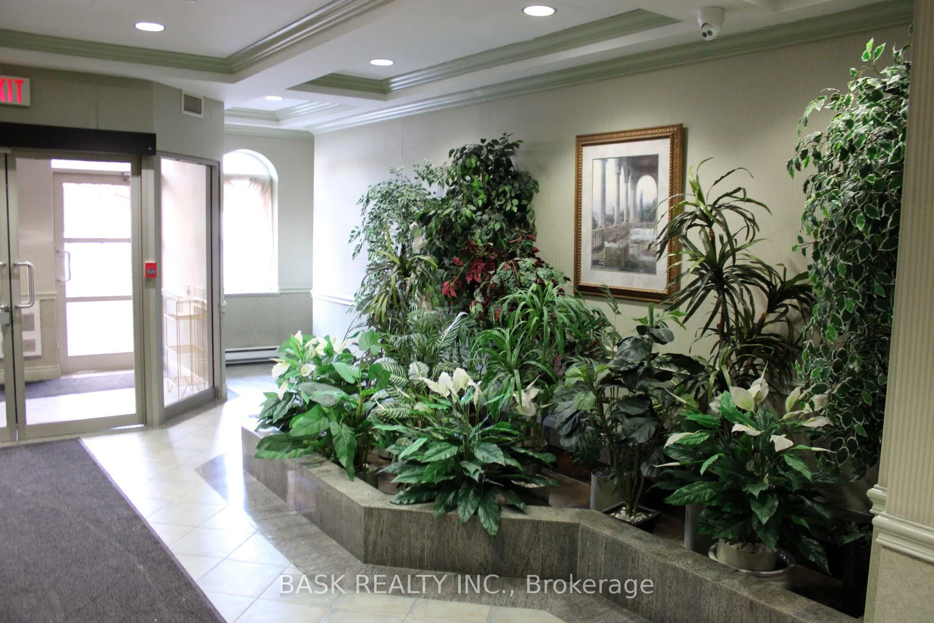 Photo 27 of Unit 208, 10 dayspring Circle, Brampton, Goreway Drive Corridor — HOMEH