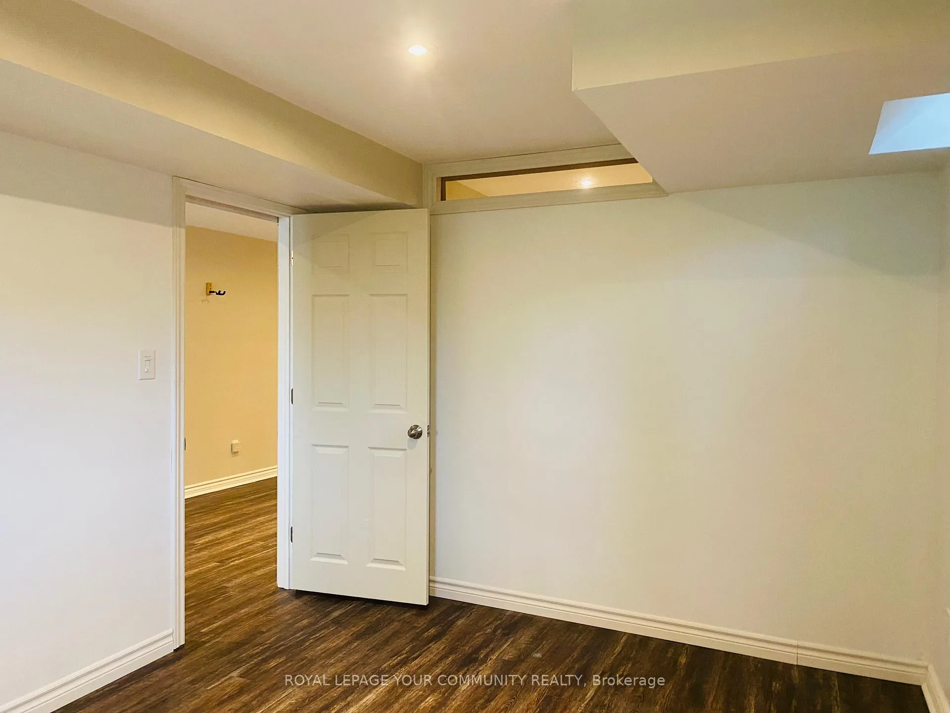 Photo 13 of Unit Bsmt, 15 Fife Road, Aurora, Aurora Grove — HOMEH