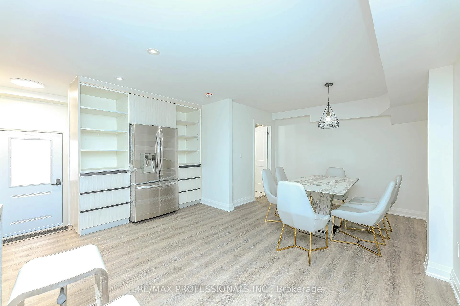 Photo 10 of Unit 1, 295 Deepsprings Crescent, Vaughan, Vellore Village — HOMEH