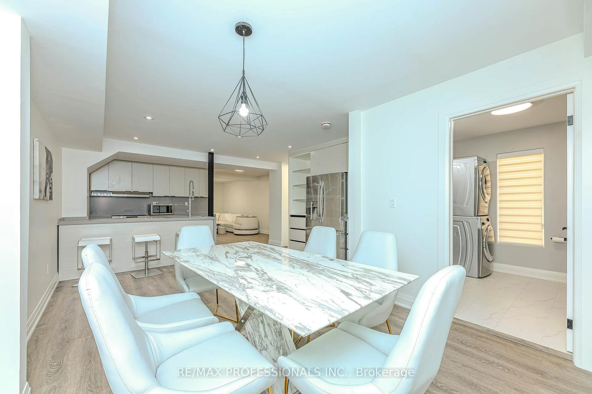 Photo 12 of Unit 1, 295 Deepsprings Crescent, Vaughan, Vellore Village — HOMEH