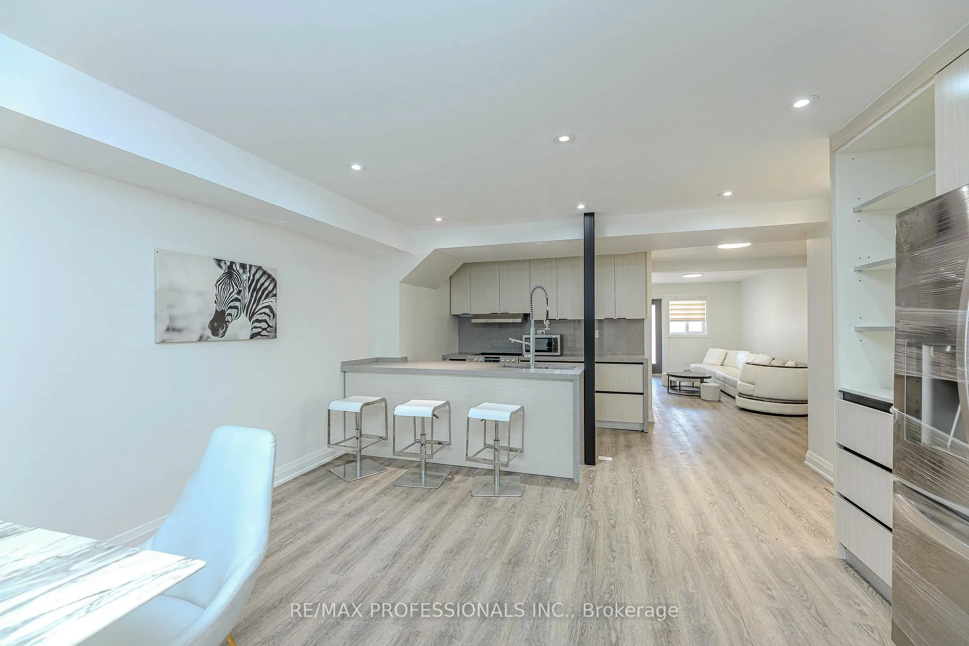 Photo 14 of Unit 1, 295 Deepsprings Crescent, Vaughan, Vellore Village — HOMEH