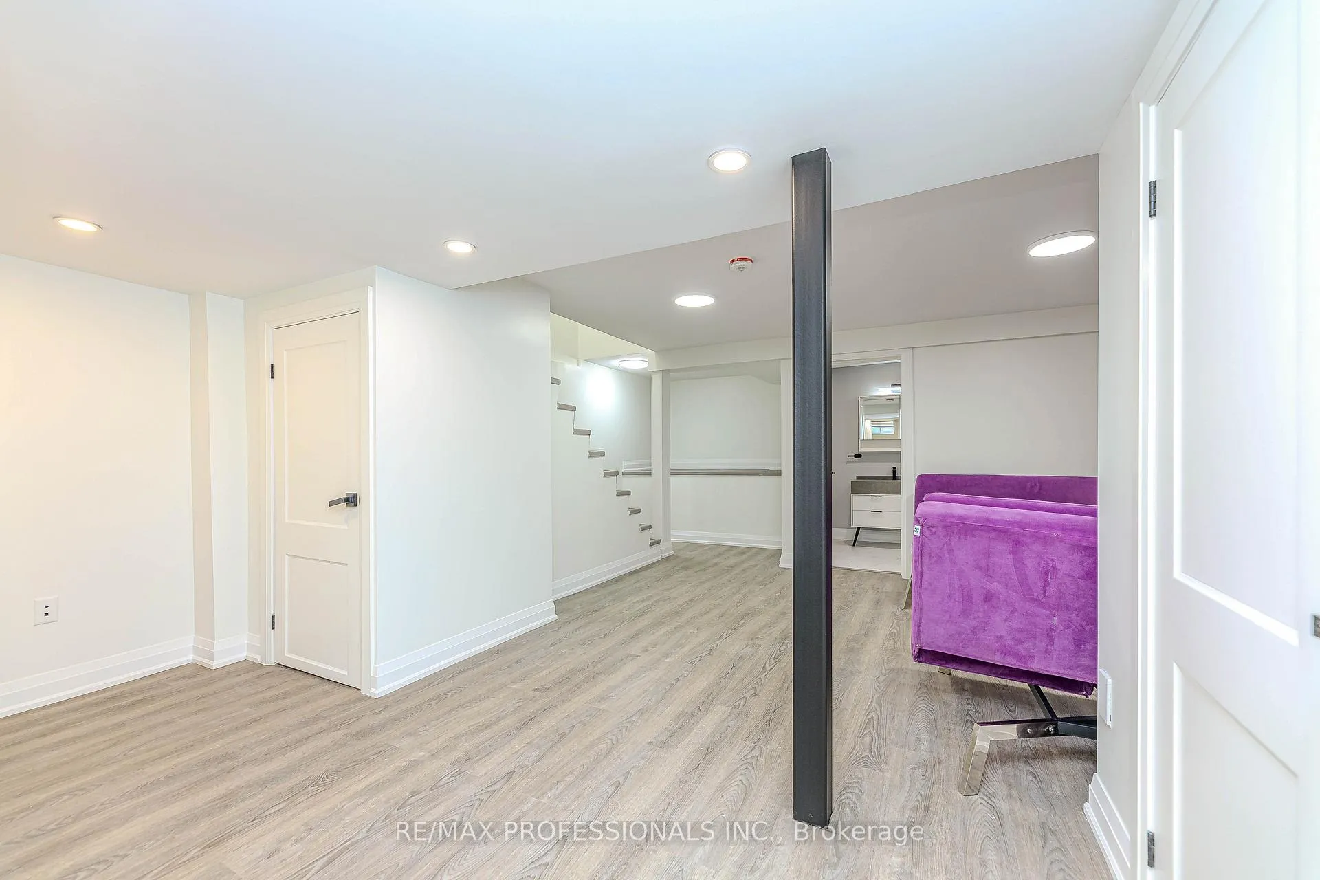 Photo 40 of Unit 1, 295 Deepsprings Crescent, Vaughan, Vellore Village — HOMEH