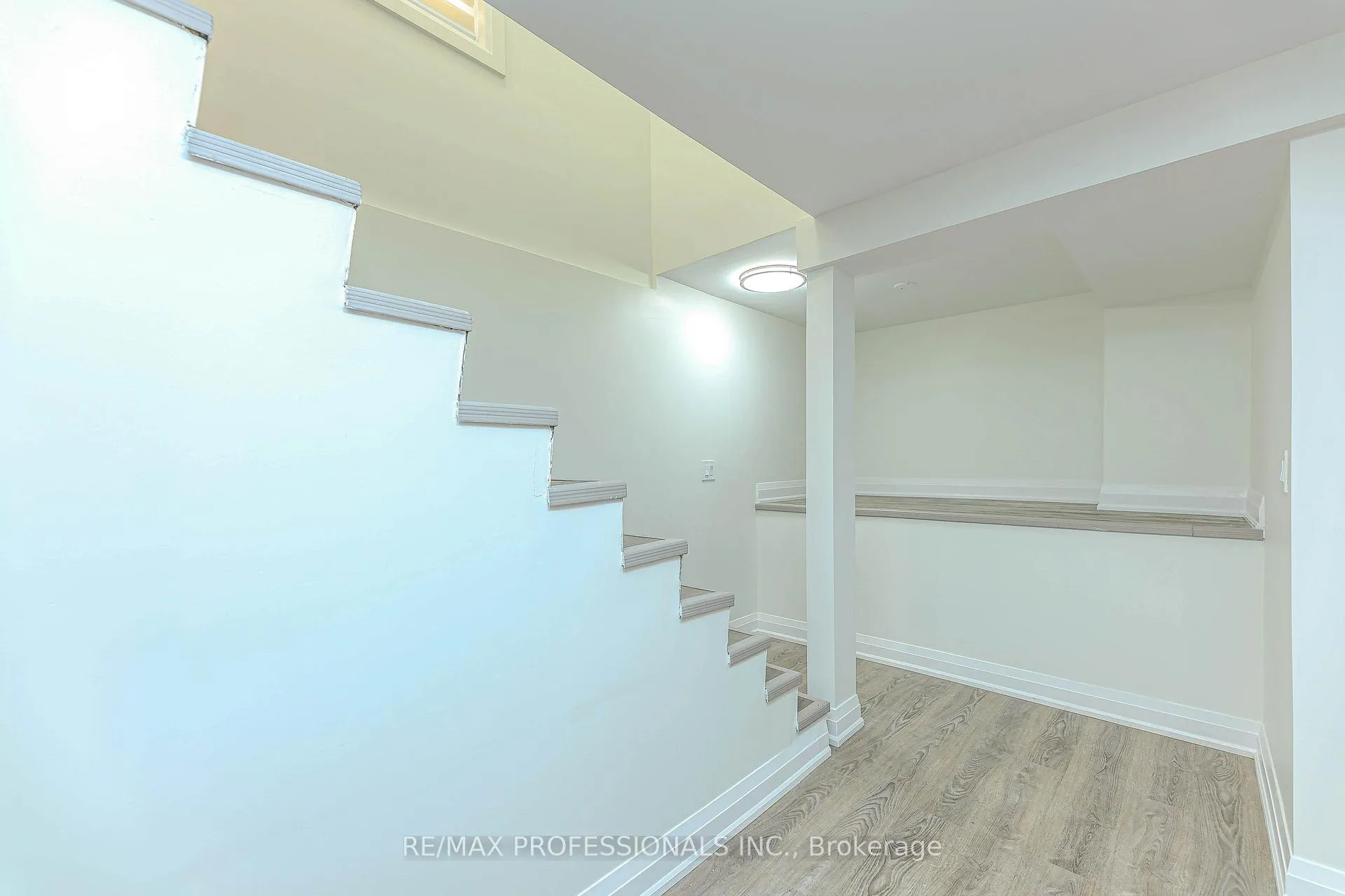 Photo 41 of Unit 1, 295 Deepsprings Crescent, Vaughan, Vellore Village — HOMEH