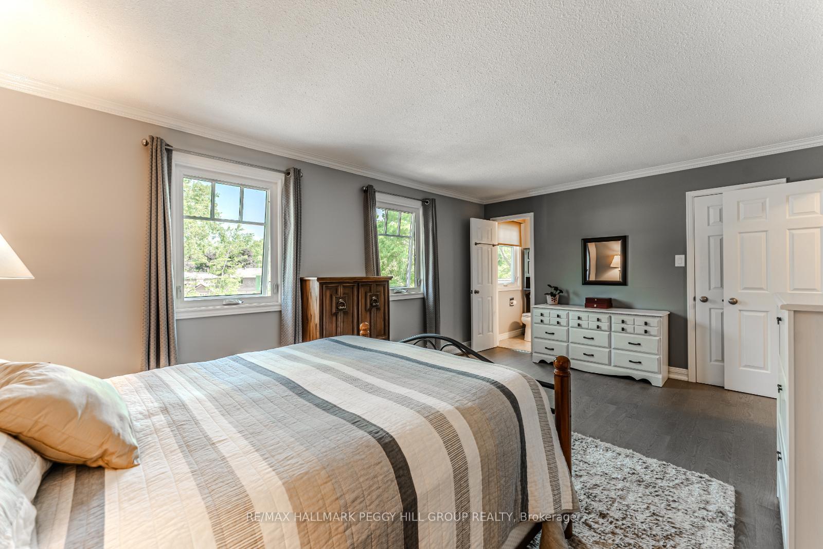 Photo 12 of 19 Oakridge Drive, Barrie, Sunnidale — HOMEH