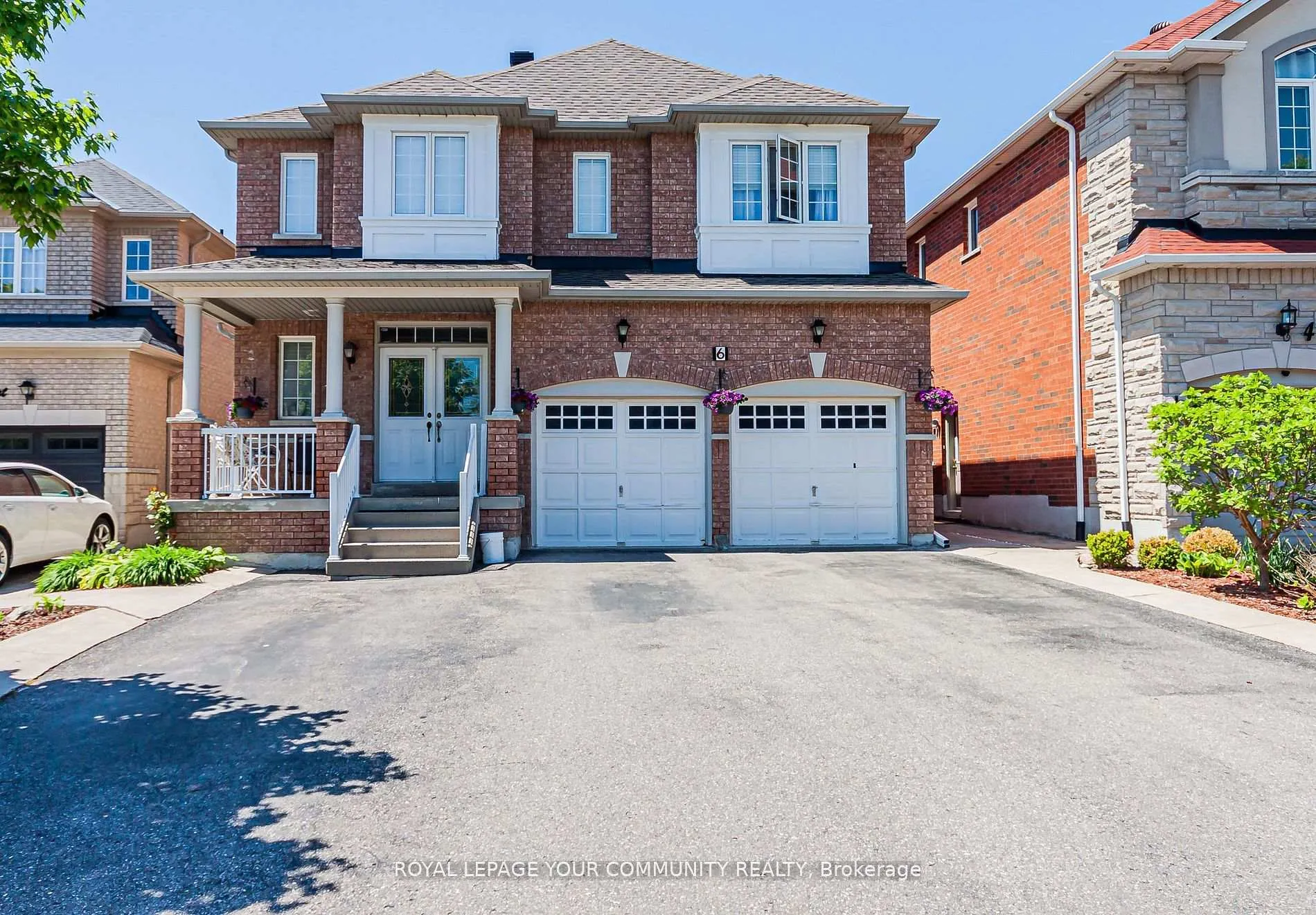 Front of Unit Basement, 6 Round Hill Court S