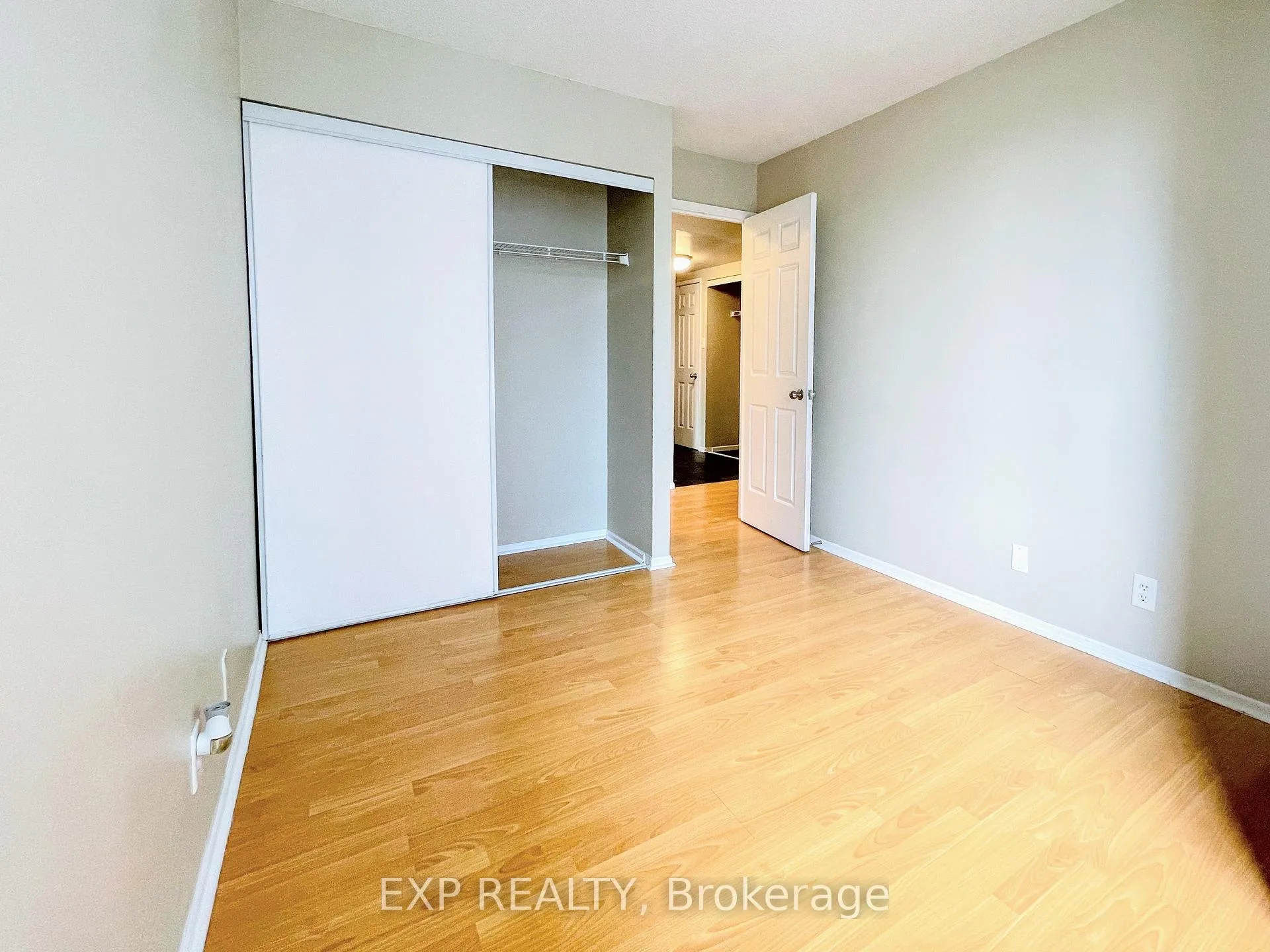 Photo 12 of Unit 1910, 717 Bay Street, Toronto, Bay Street Corridor — HOMEH