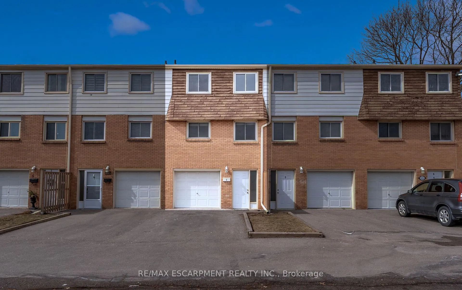 Photo 1 of Unit 3, 1025 Upper Gage Avenue, Hamilton, Berrisfield — HOMEH