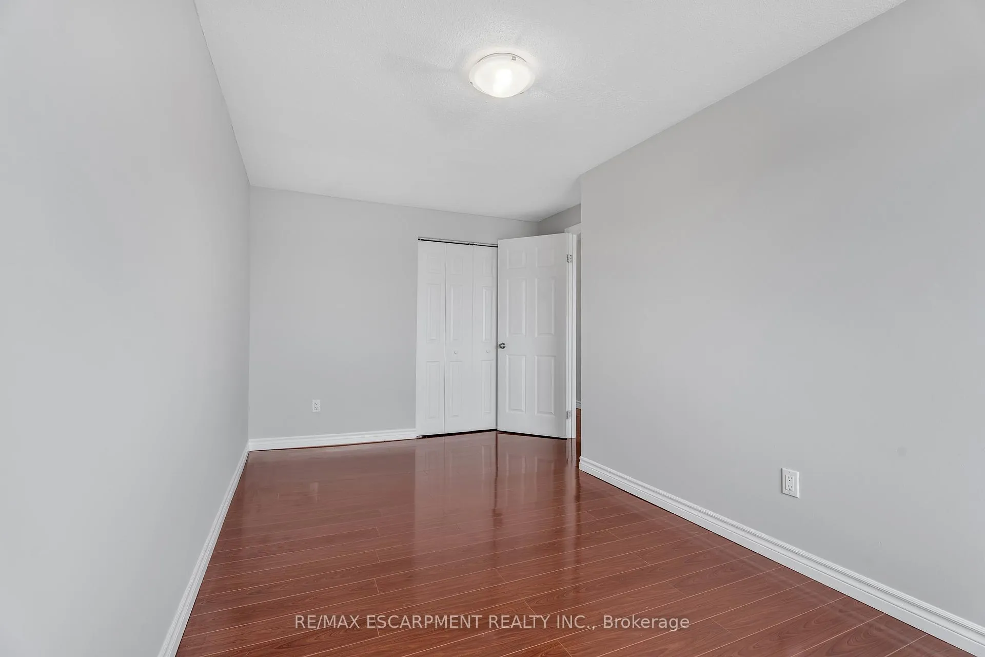 Photo 18 of Unit 3, 1025 Upper Gage Avenue, Hamilton, Berrisfield — HOMEH