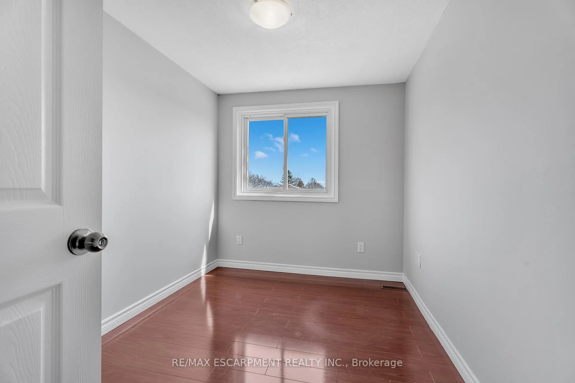 Photo 19 of Unit 3, 1025 Upper Gage Avenue, Hamilton, Berrisfield — HOMEH