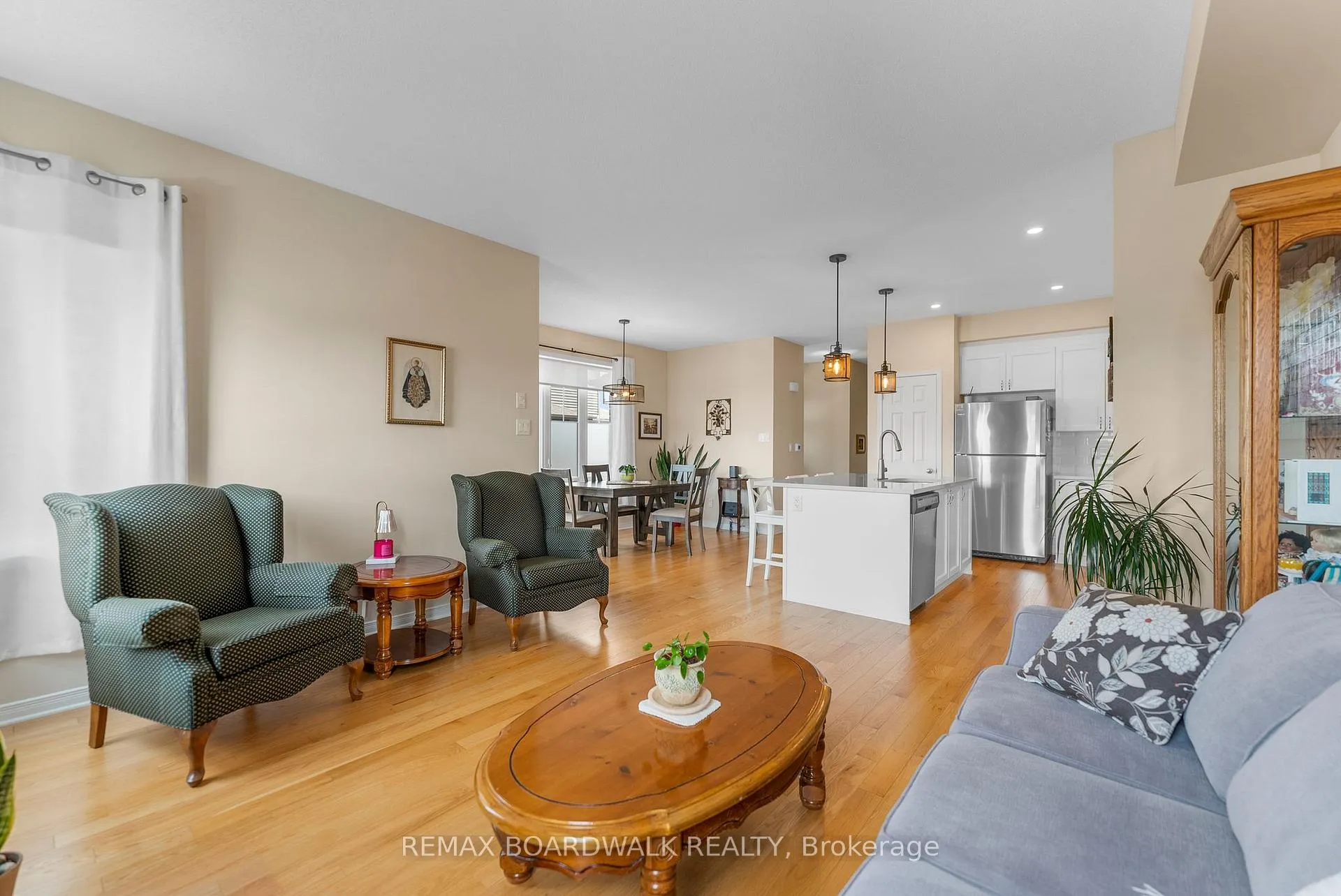 Photo 8 of 110 Riddell Street, Carleton Place — HOMEH