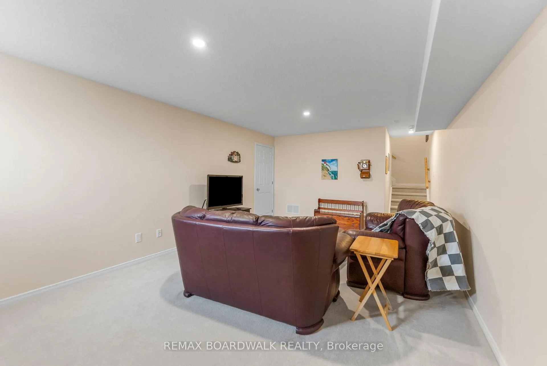 Photo 42 of 110 Riddell Street, Carleton Place — HOMEH