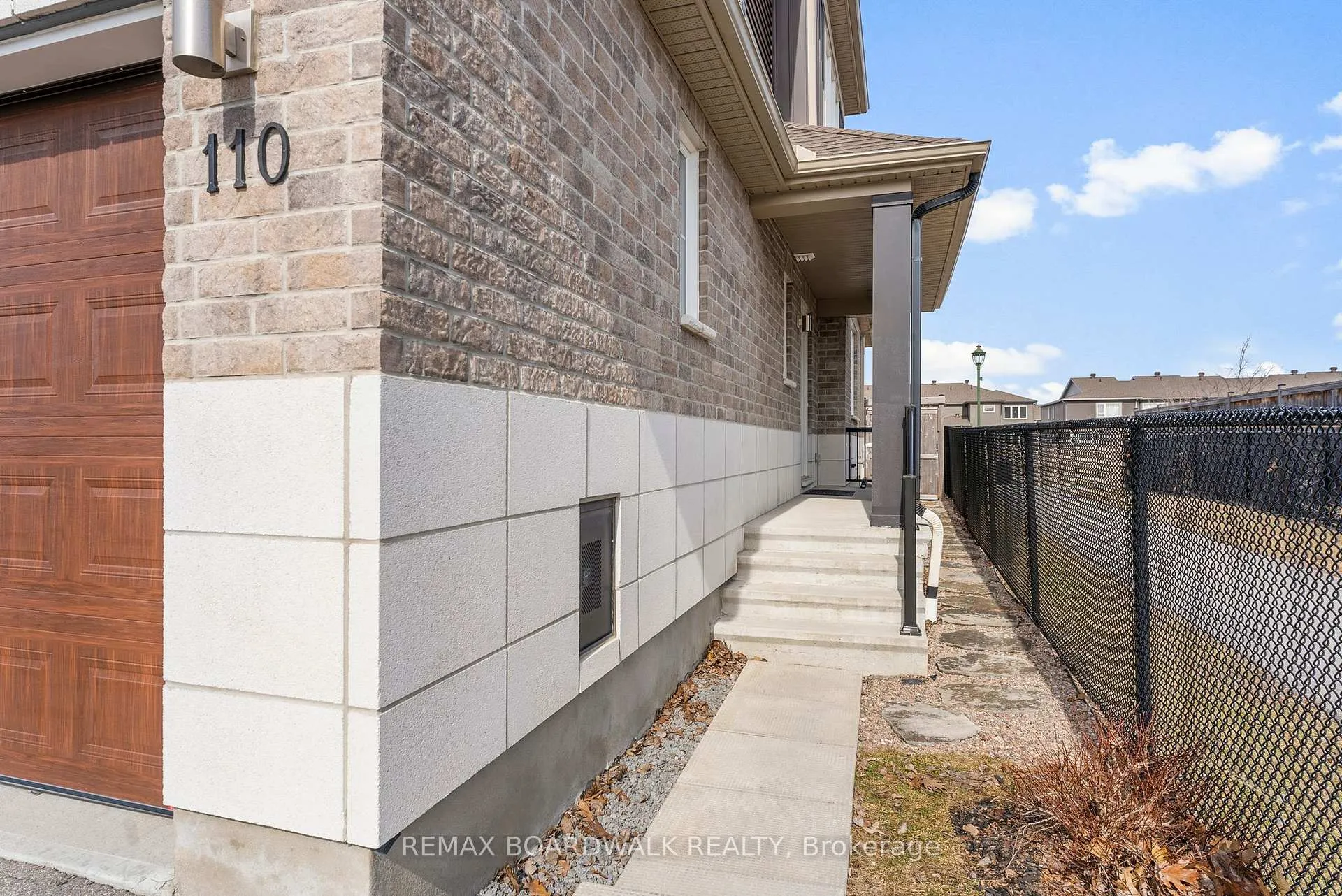 Photo 47 of 110 Riddell Street, Carleton Place — HOMEH
