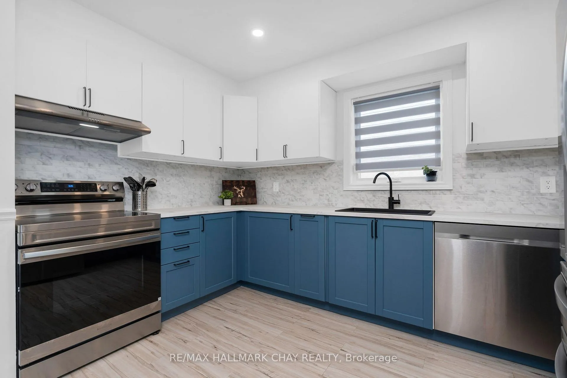 Photo 8 of 17 Cuthbert Street, Barrie, Ardagh — HOMEH