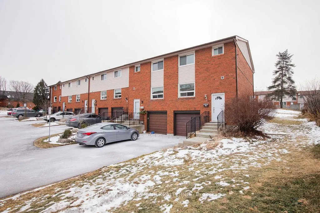 Photo 3 of Unit 27, 90 Magnolia Drive, Hamilton, Mountview — HOMEH