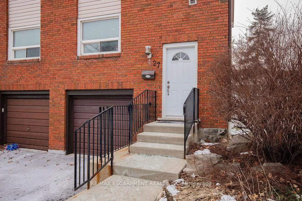 Photo 4 of Unit 27, 90 Magnolia Drive, Hamilton, Mountview — HOMEH