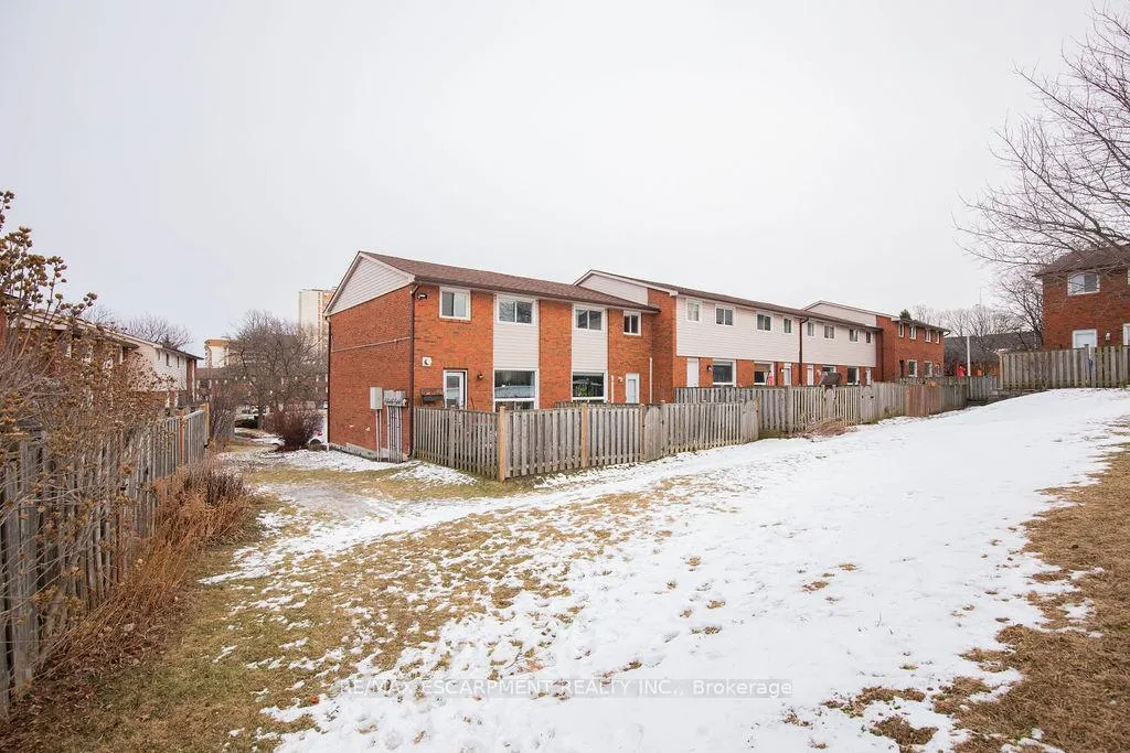 Photo 39 of Unit 27, 90 Magnolia Drive, Hamilton, Mountview — HOMEH