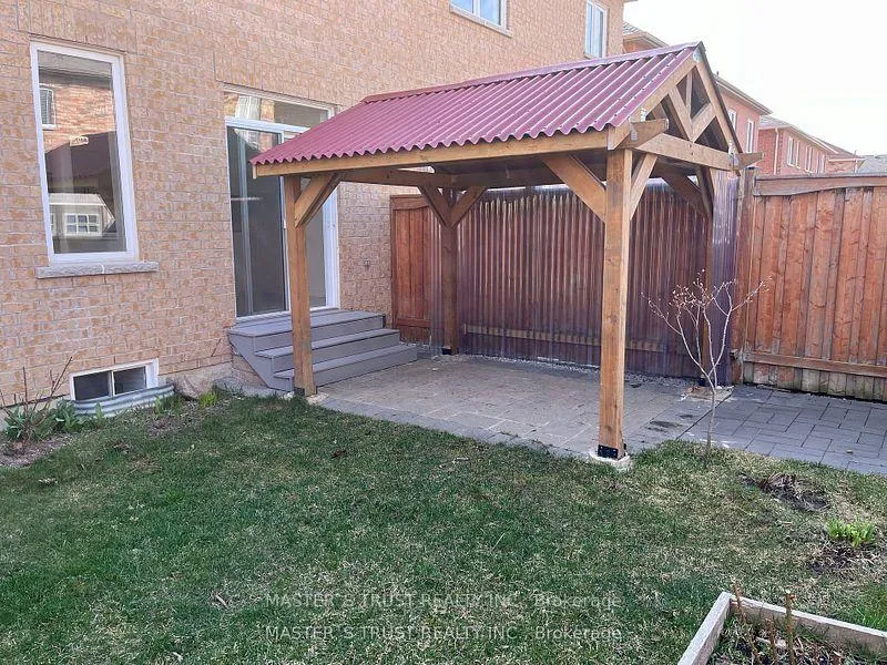 Photo 36 of 30 Fred Mclaren Boulevard, Markham, Wismer — HOMEH