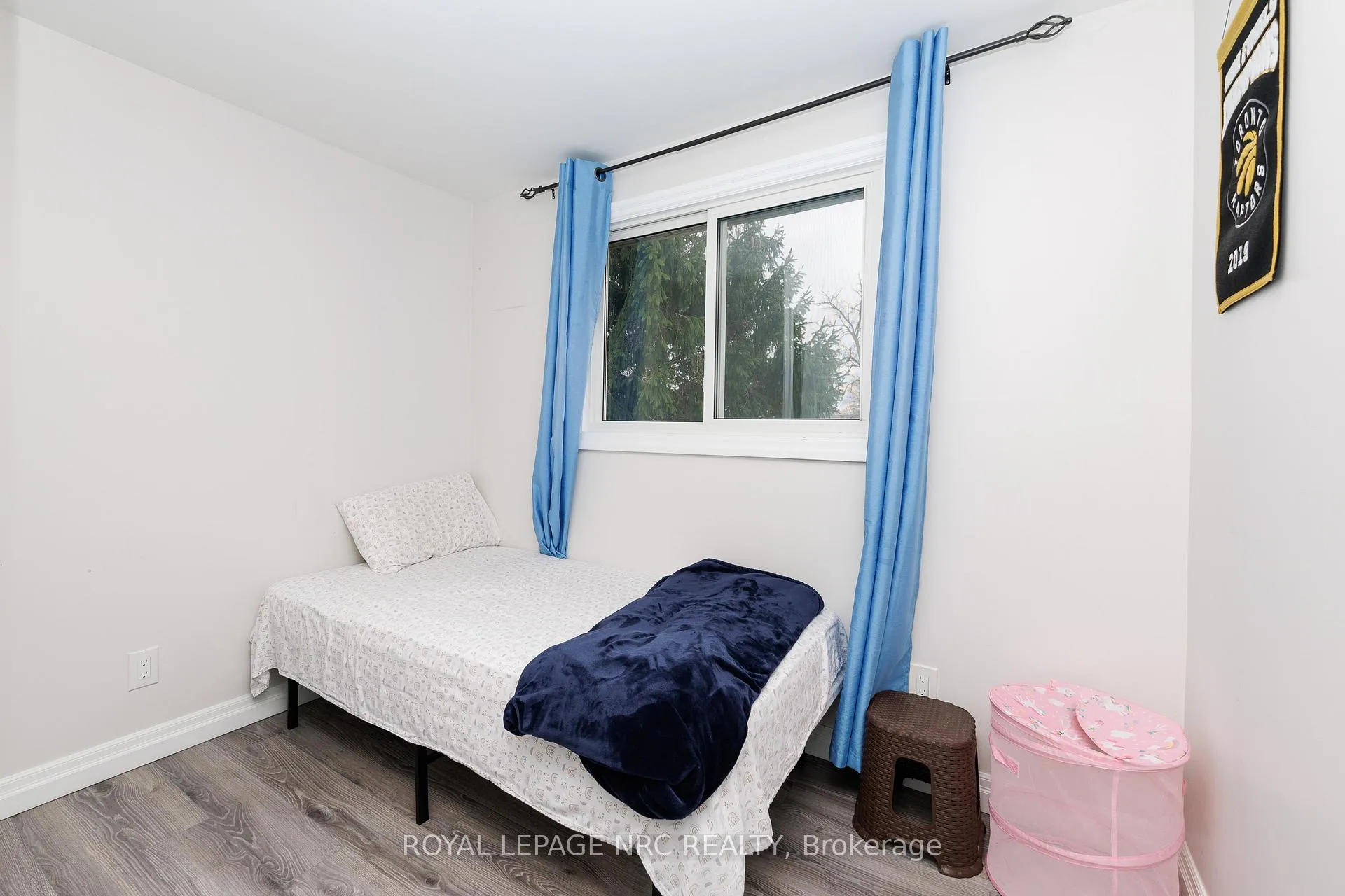Photo 17 of 14 Roxborough Court, St. Catharines, Carlton/Bunting — HOMEH