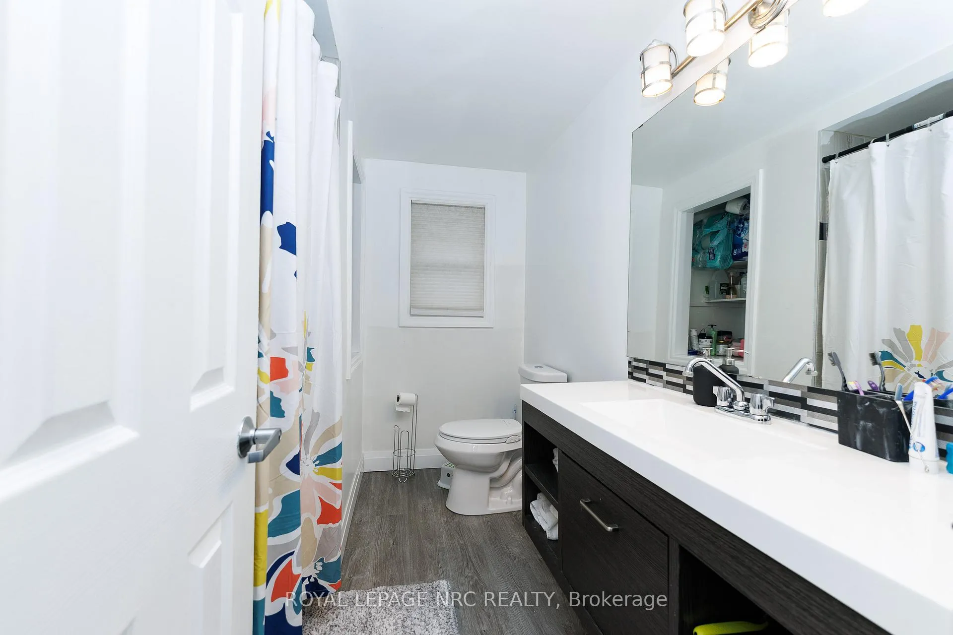 Photo 18 of 14 Roxborough Court, St. Catharines, Carlton/Bunting — HOMEH