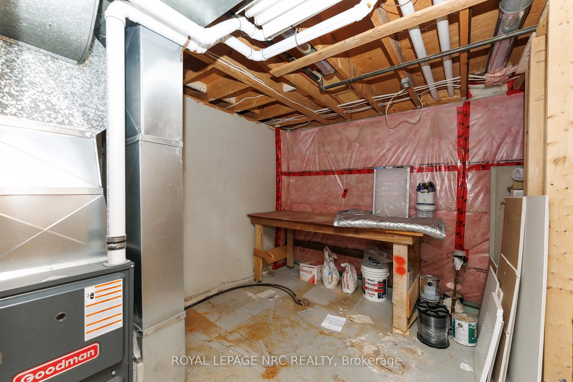 Photo 29 of 14 Roxborough Court, St. Catharines, Carlton/Bunting — HOMEH
