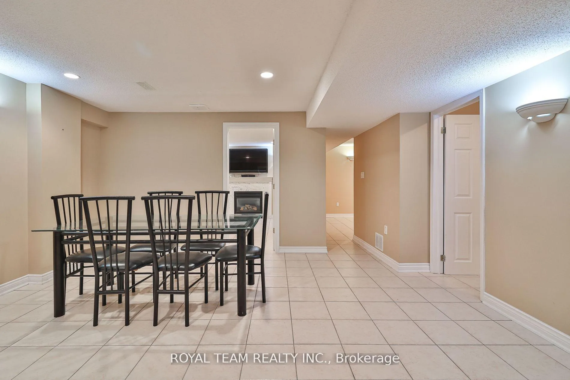 Photo 9 of Unit Lower, 62 Kingly Crest Way, Vaughan, Sonoma Heights — HOMEH