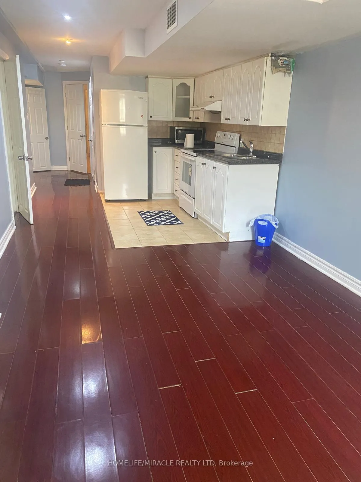 Photo 1 of Unit basement, 9 National pine Drive, Vaughan, Maple — HOMEH