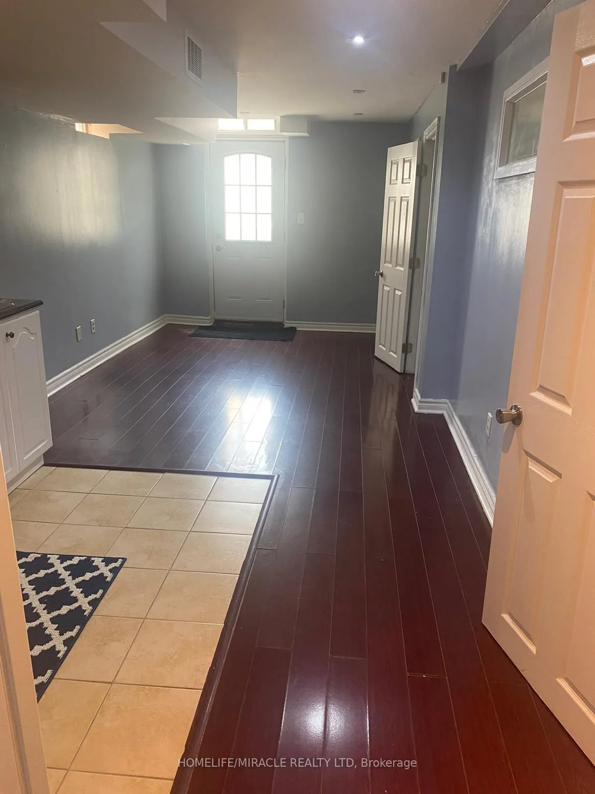 Photo 2 of Unit basement, 9 National pine Drive, Vaughan, Maple — HOMEH