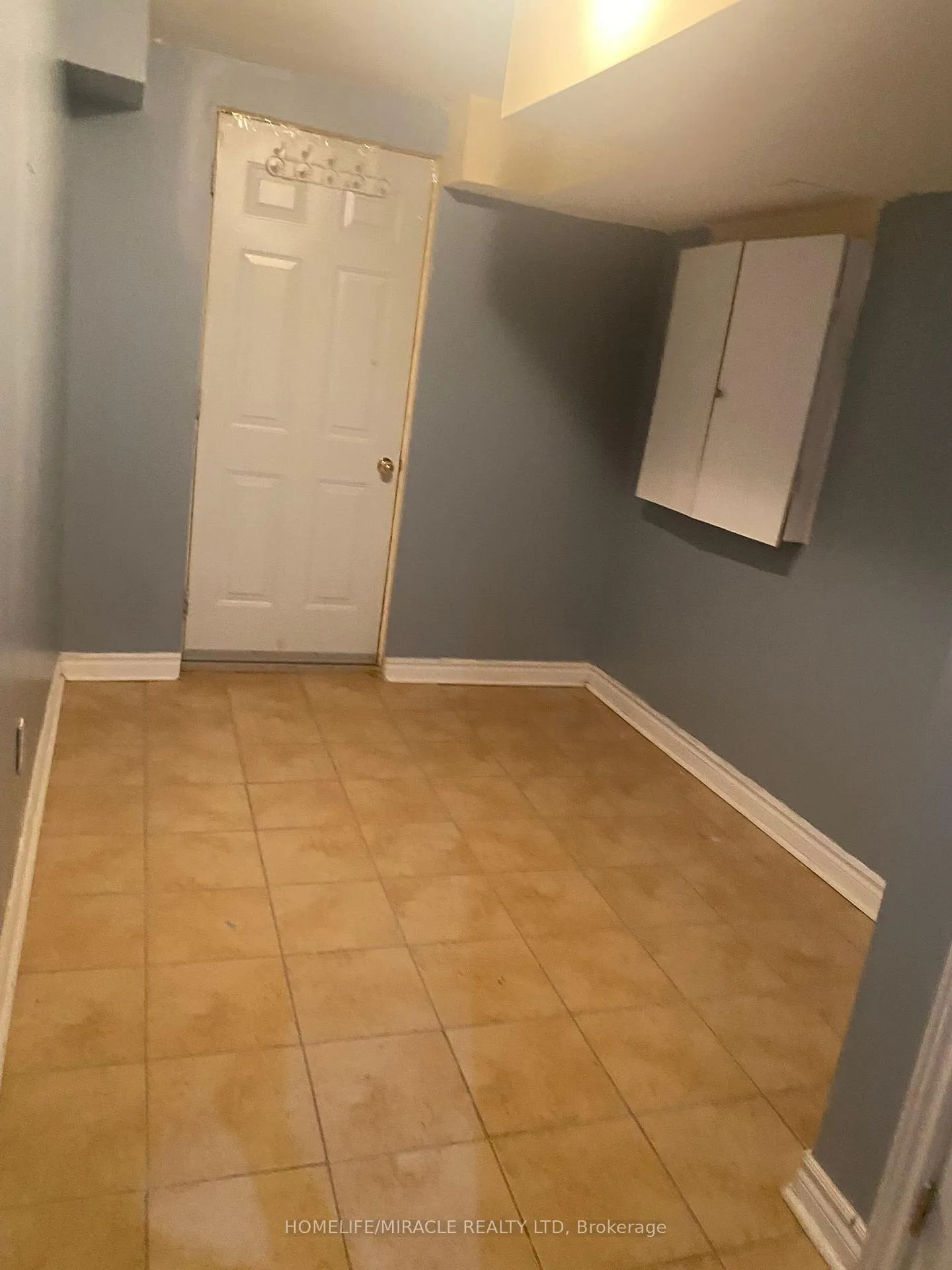 Photo 7 of Unit basement, 9 National pine Drive, Vaughan, Maple — HOMEH