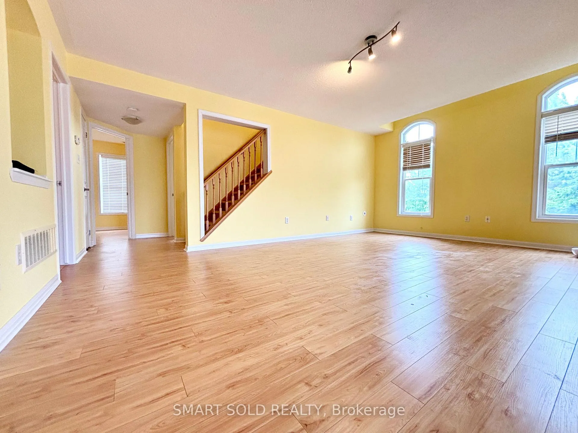 Photo 2 of 2697 Bur Oak Avenue, Markham, Cornell — HOMEH