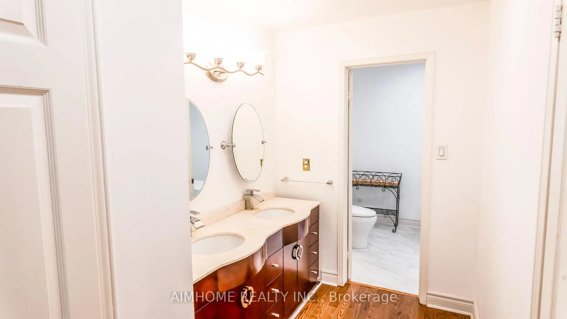 Photo 16 of 59 Peterborough Avenue, Markham, Thornlea — HOMEH