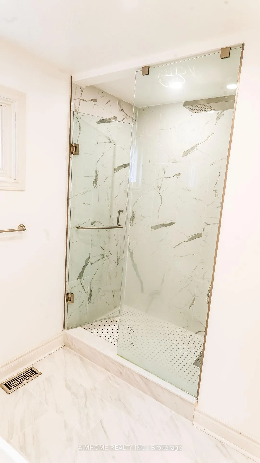Photo 18 of 59 Peterborough Avenue, Markham, Thornlea — HOMEH