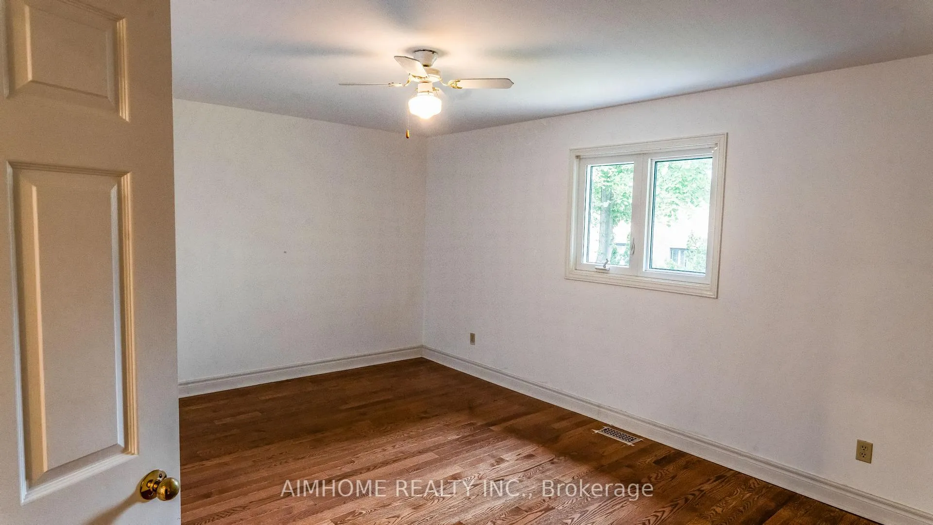 Photo 23 of 59 Peterborough Avenue, Markham, Thornlea — HOMEH