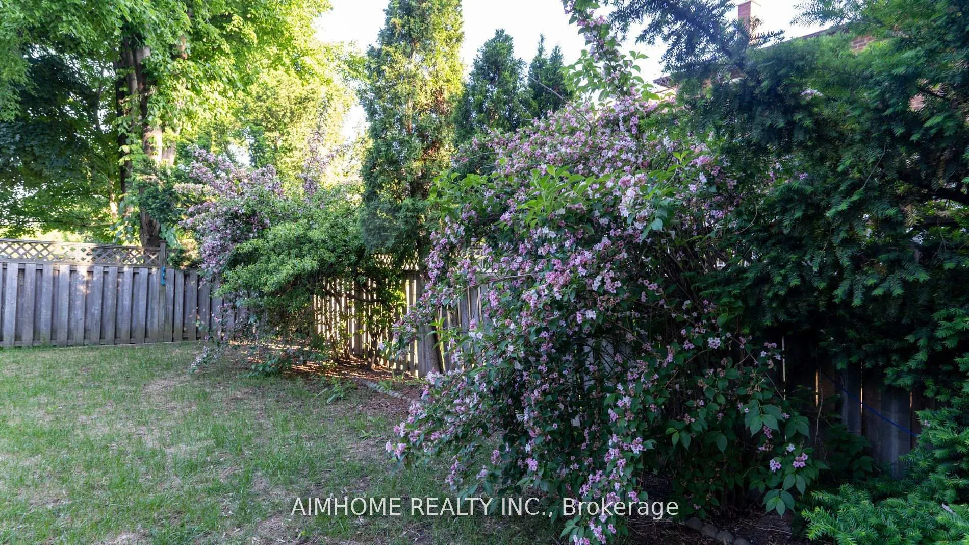 Photo 27 of 59 Peterborough Avenue, Markham, Thornlea — HOMEH