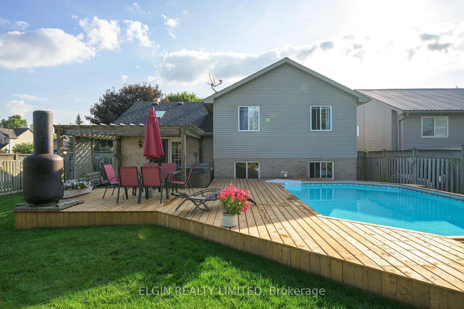 Photo 10 of 234 Kettle Creek Drive, Central Elgin, Belmont — HOMEH
