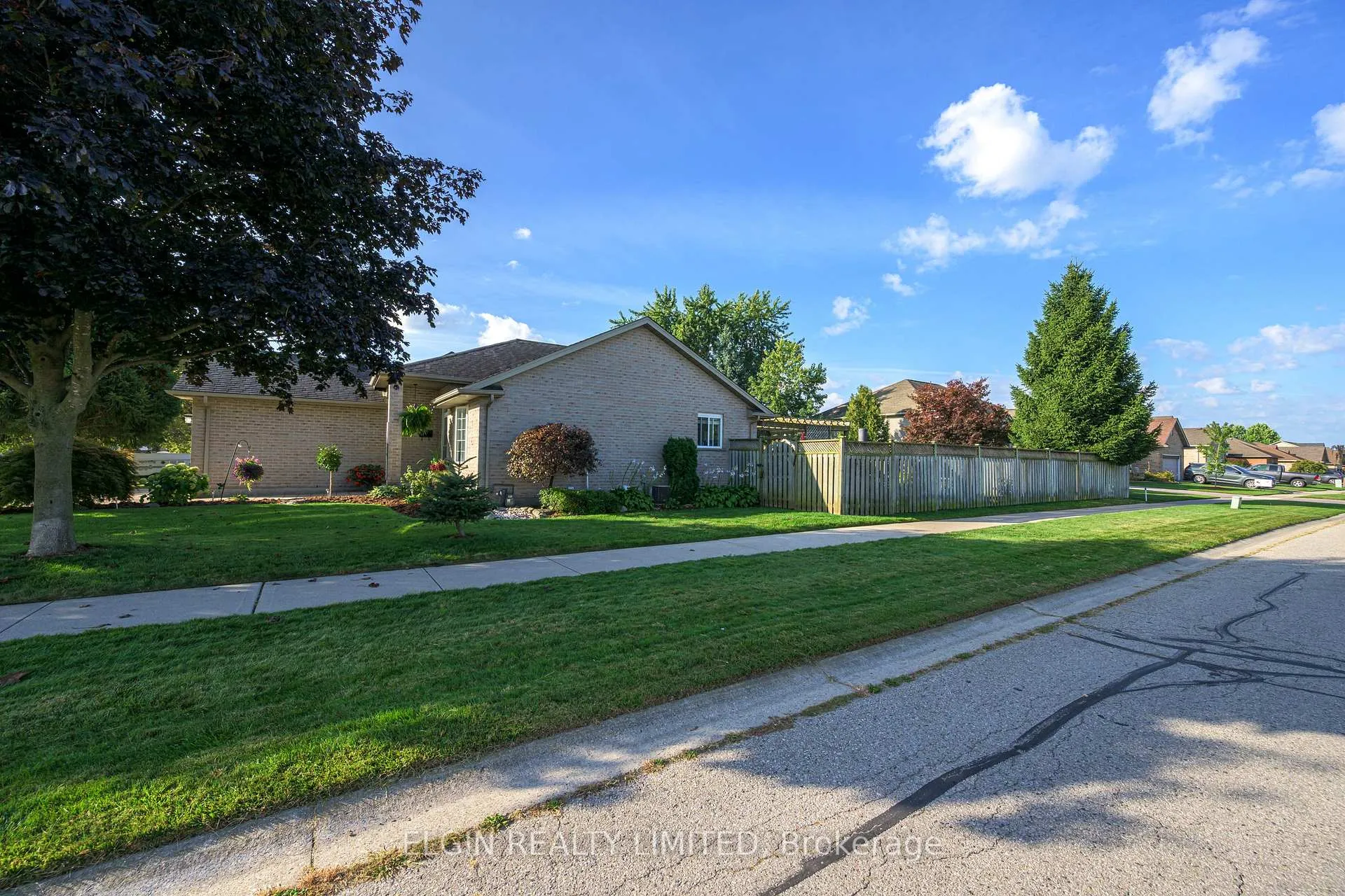 Photo 17 of 234 Kettle Creek Drive, Central Elgin, Belmont — HOMEH