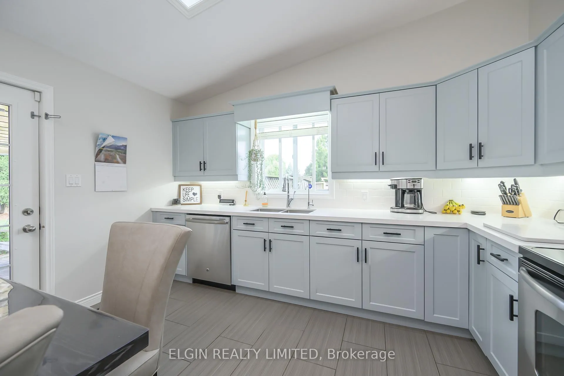 Photo 22 of 234 Kettle Creek Drive, Central Elgin, Belmont — HOMEH