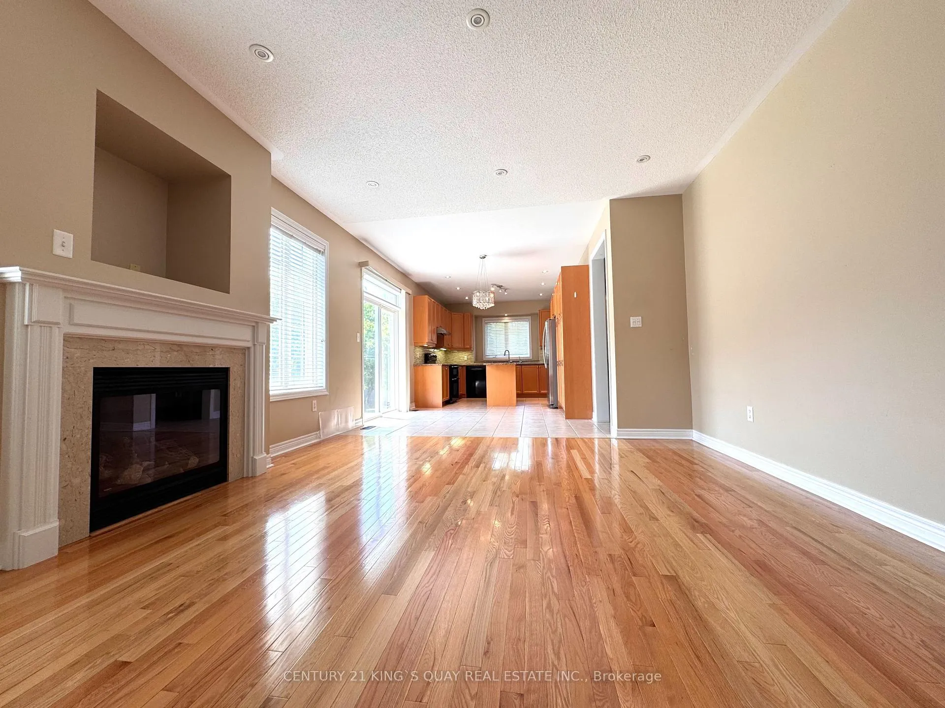 Photo 19 of 48 Winter Creek Crescent, Markham, Victoria Manor-Jennings Gate — HOMEH