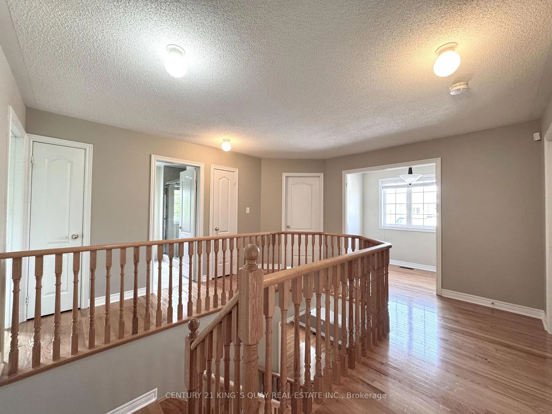 Photo 21 of 48 Winter Creek Crescent, Markham, Victoria Manor-Jennings Gate — HOMEH
