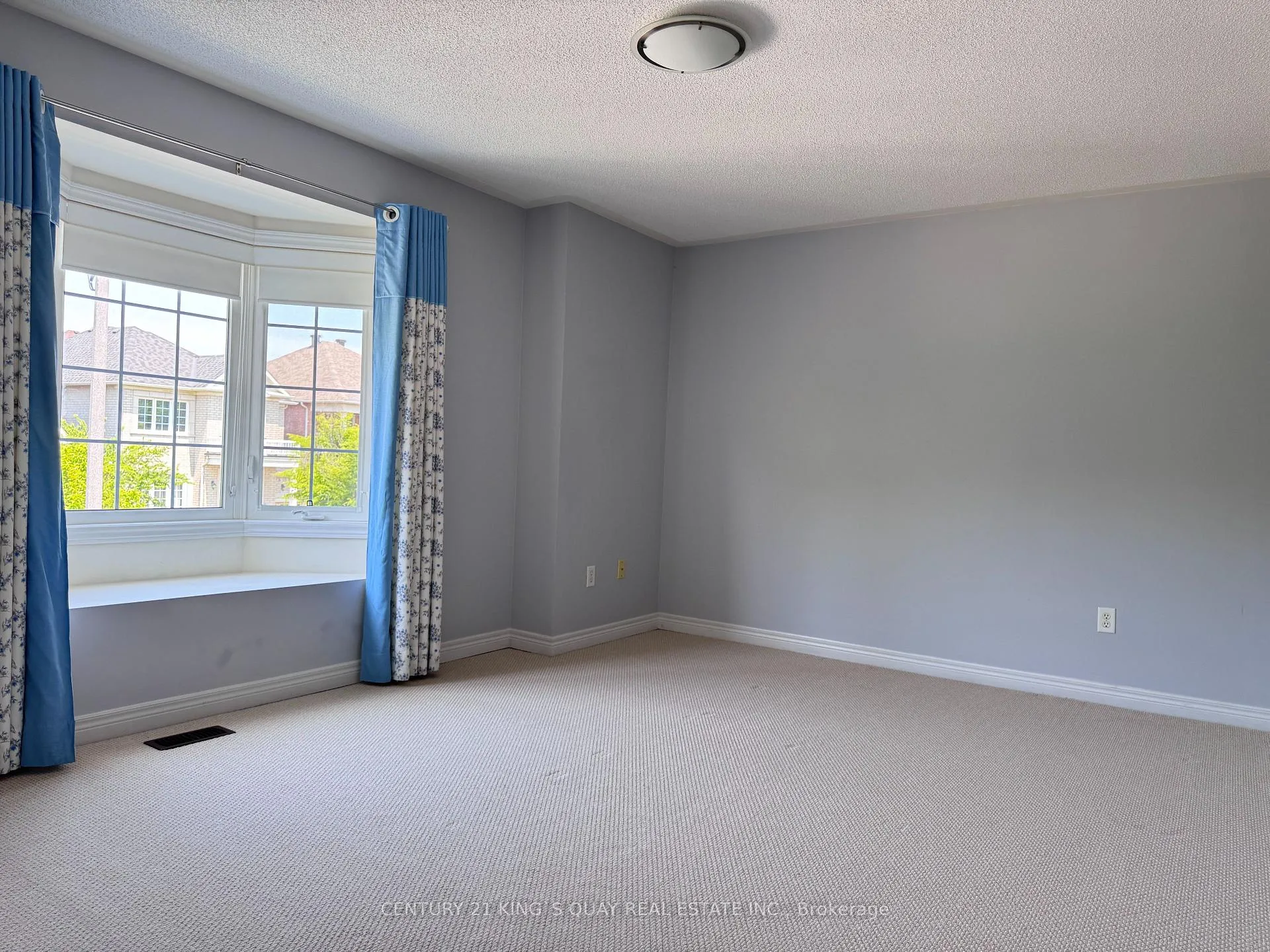 Photo 27 of 48 Winter Creek Crescent, Markham, Victoria Manor-Jennings Gate — HOMEH