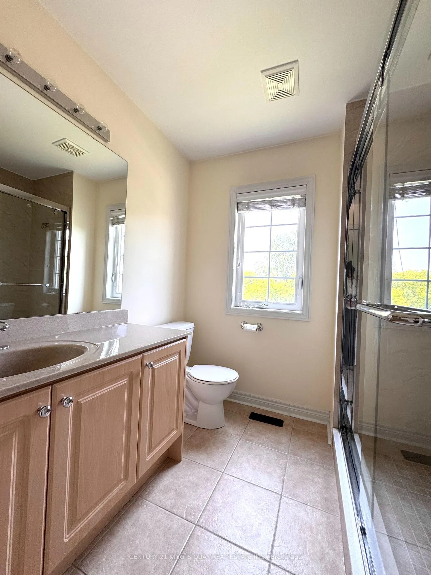 Photo 35 of 48 Winter Creek Crescent, Markham, Victoria Manor-Jennings Gate — HOMEH
