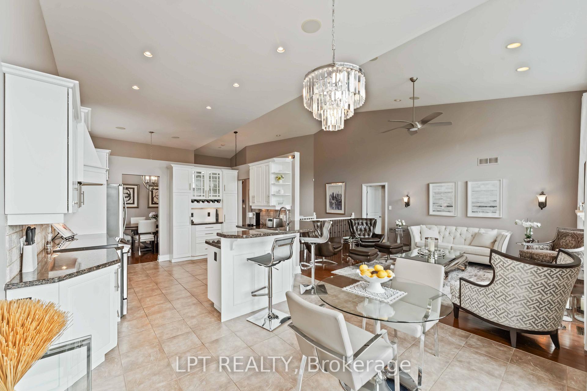 Photo 12 of 156 Riverstone Drive, Ottawa, Barrhaven - Stonebridge — HOMEH