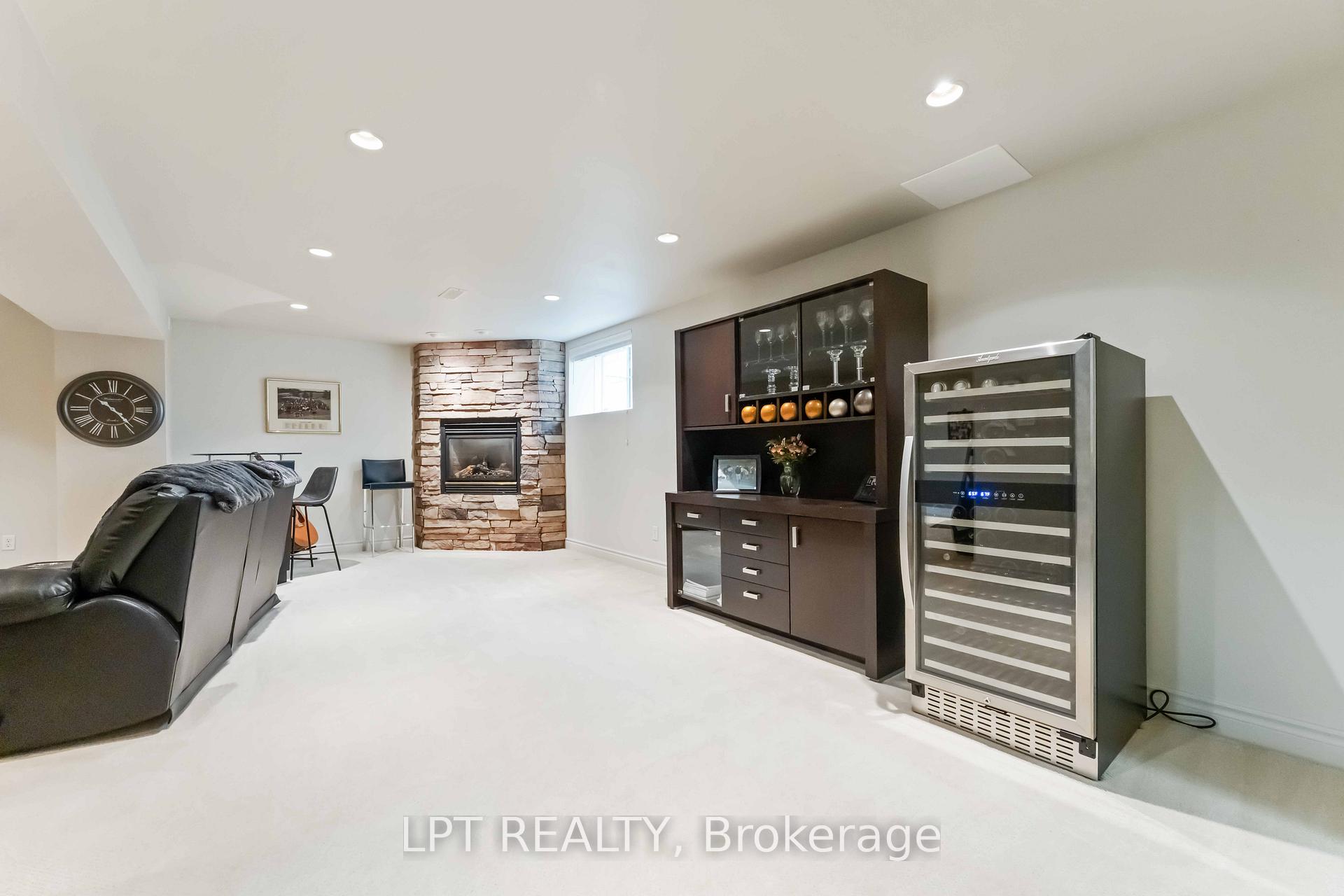 Photo 26 of 156 Riverstone Drive, Ottawa, Barrhaven - Stonebridge — HOMEH