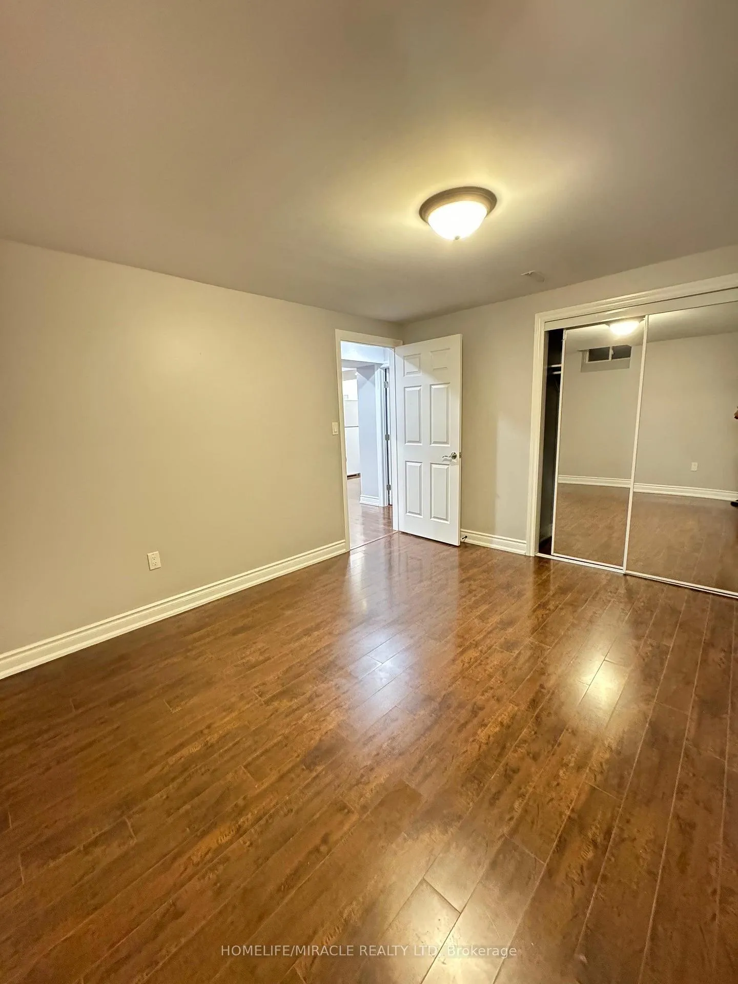 Photo 3 of Unit Basement, 117 Ascalon Drive, Vaughan, Patterson — HOMEH