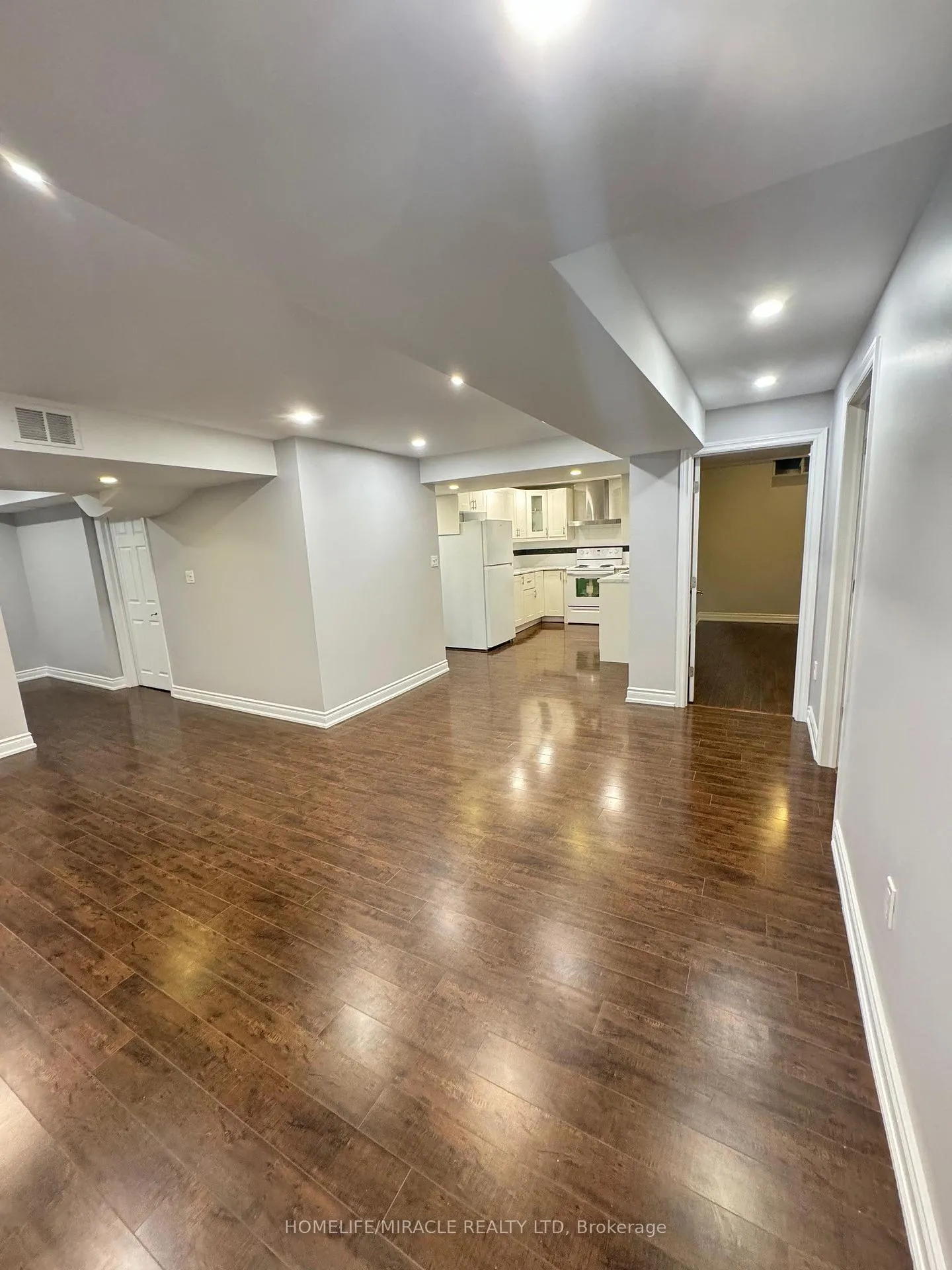 Photo 13 of Unit Basement, 117 Ascalon Drive, Vaughan, Patterson — HOMEH