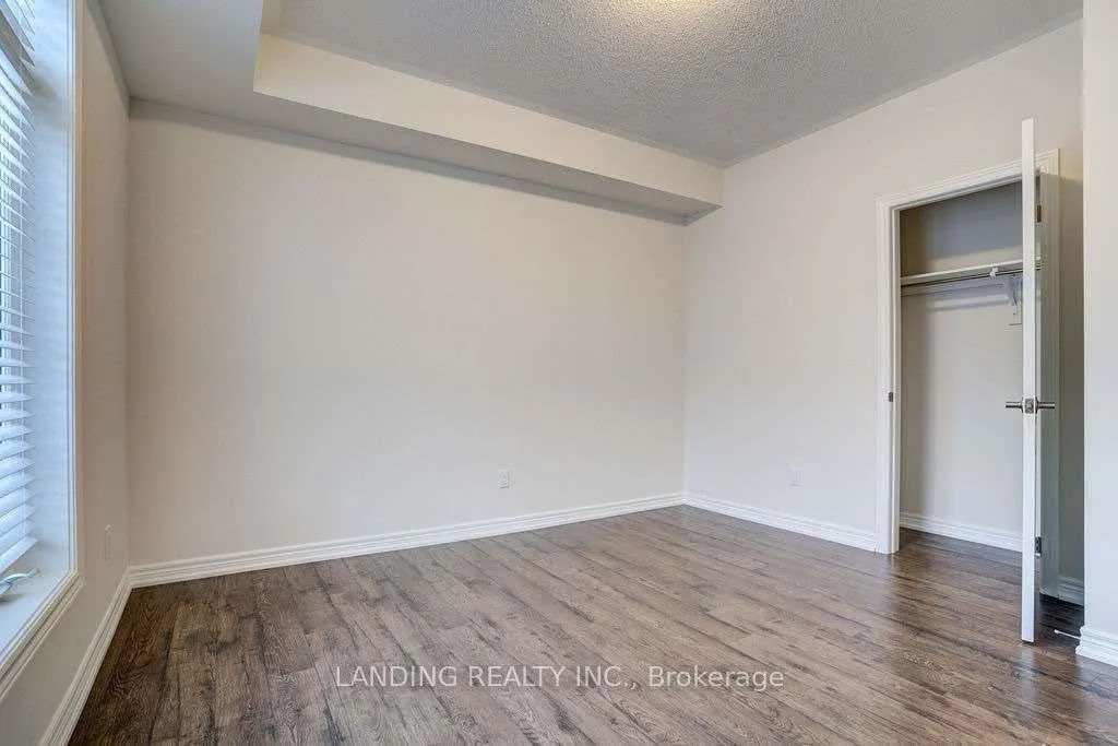 Photo 14 of Unit Unit #2, 19 Ivanhoe Drive, Markham, Berczy — HOMEH