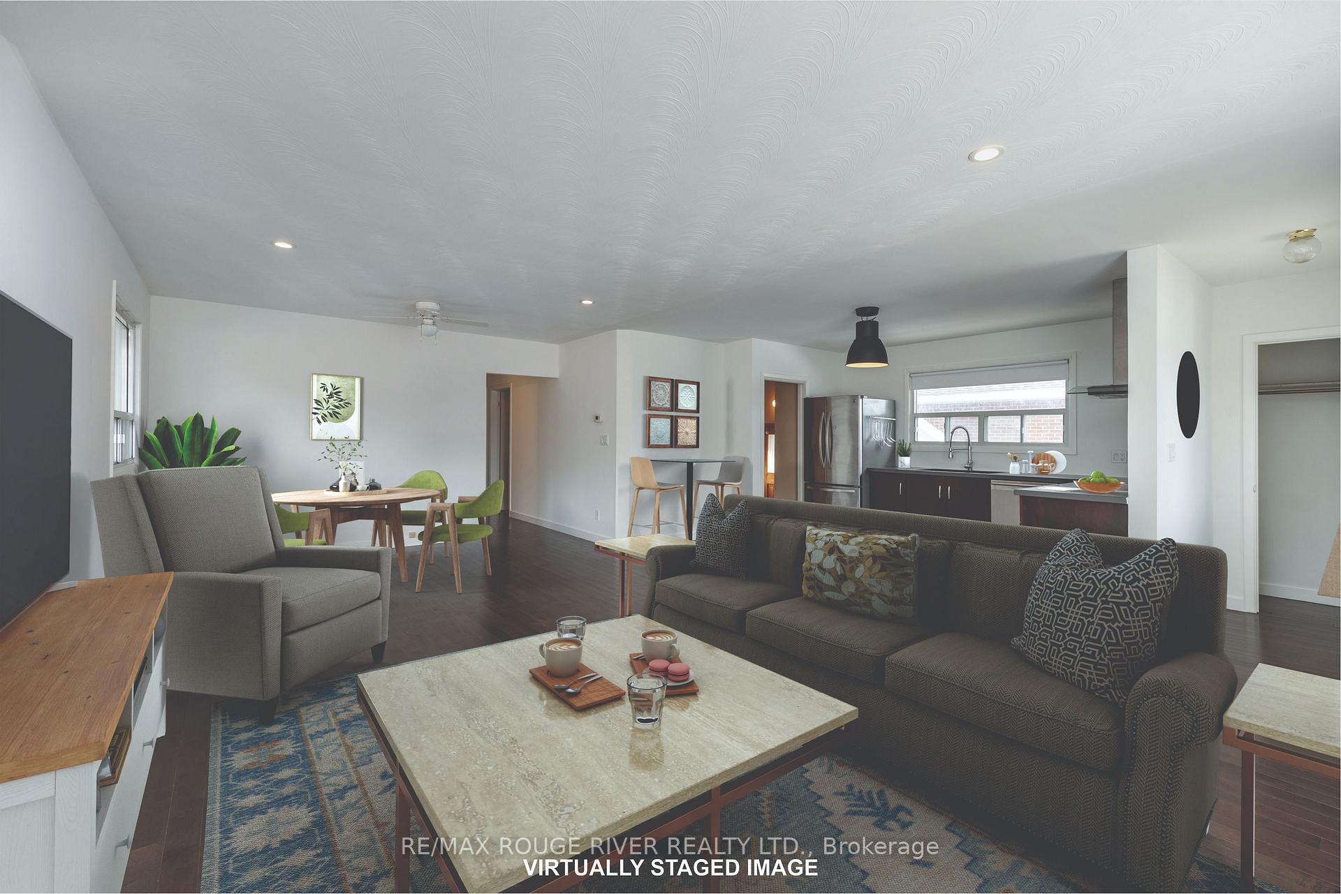 Photo 6 of 576 Sinclair Street, Cobourg — HOMEH
