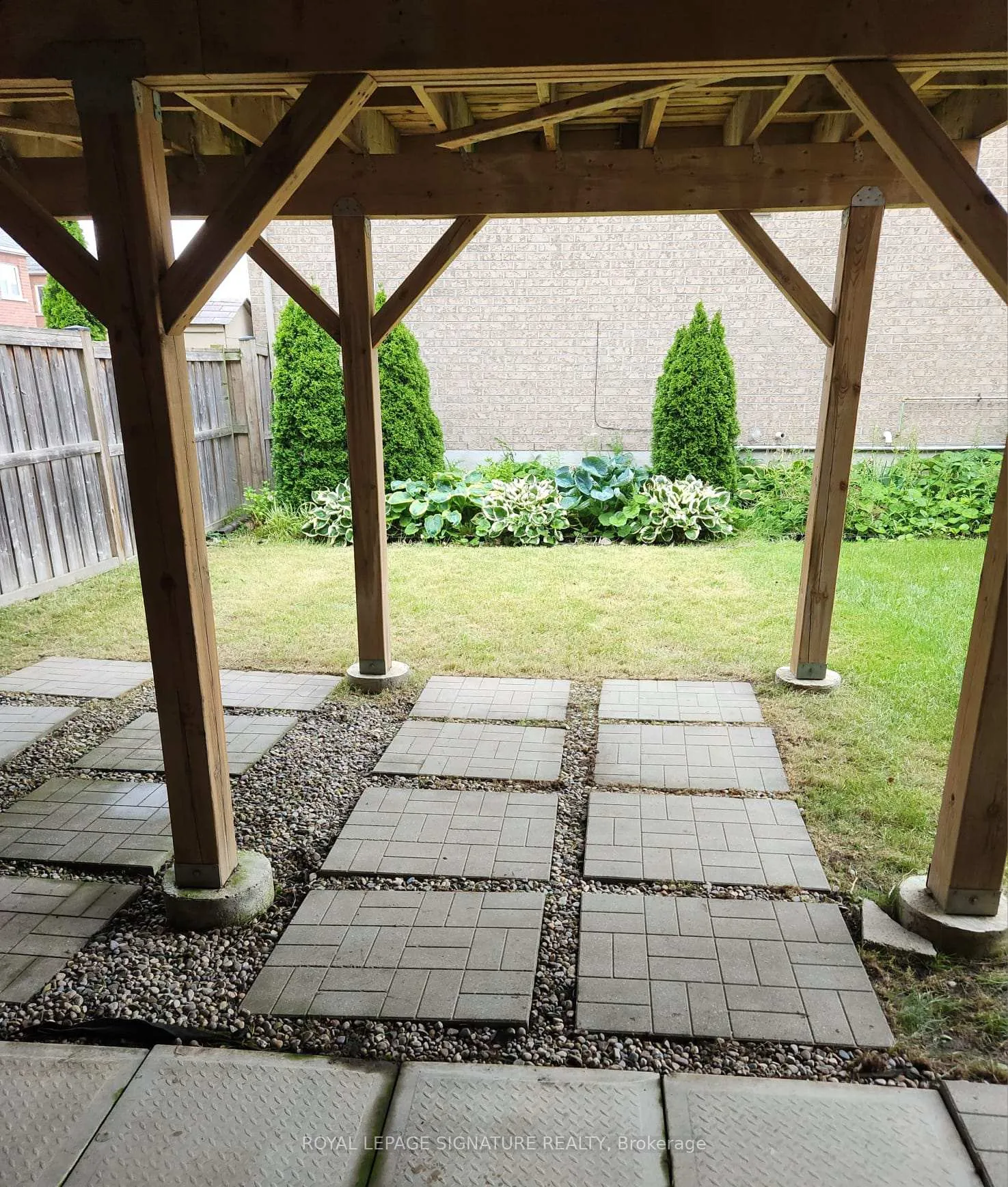 Photo 28 of 68 White Beach Crescent, Vaughan, Patterson — HOMEH
