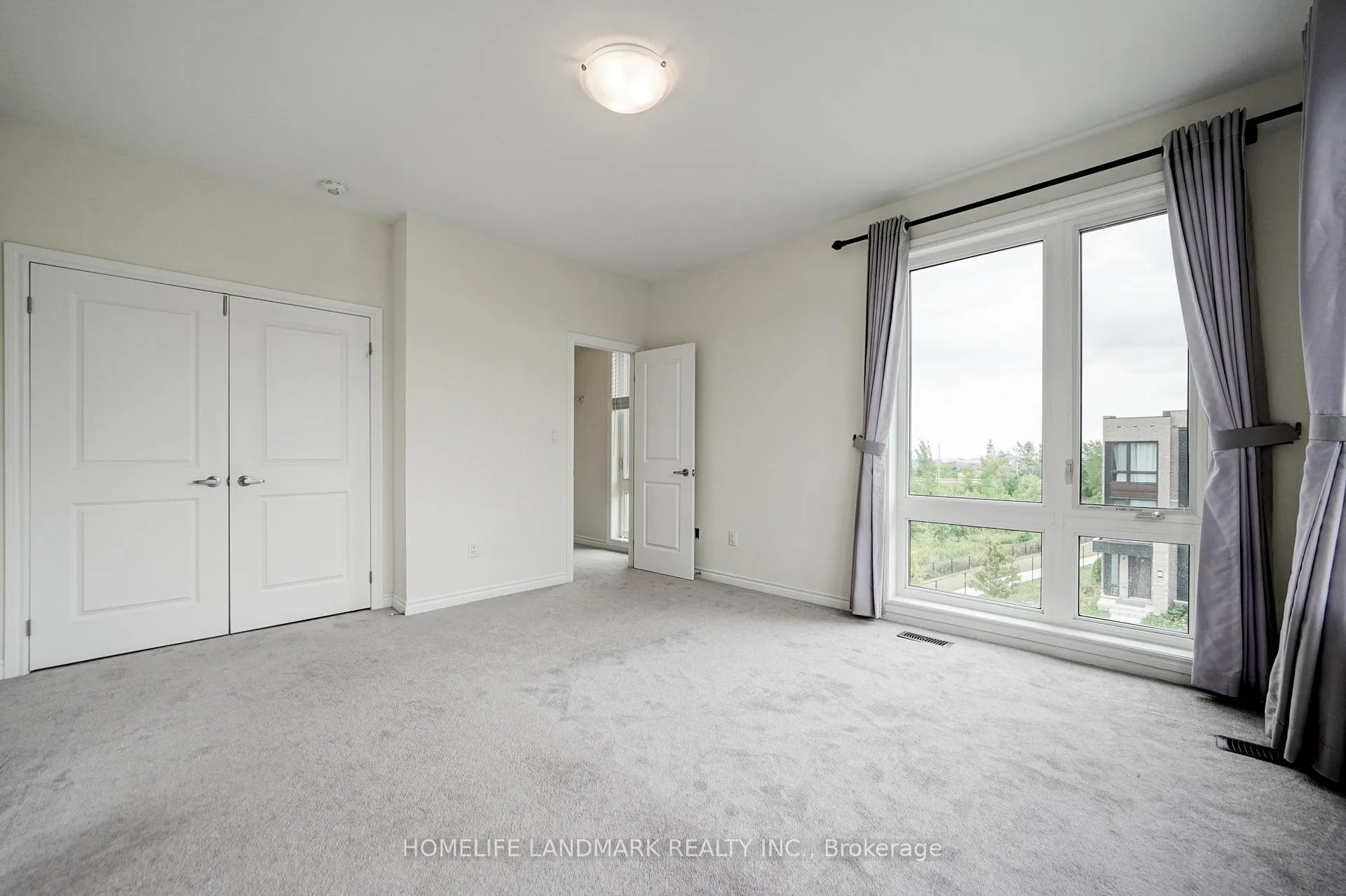 Photo 24 of 24 Fred Wolstenholme Drive, Markham, Victoria Square — HOMEH